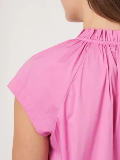 Bluse Mit Gerafftem Halsausschnitt Mit Bandchen