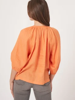 Geknopfte Leinenbluse Mit Puffarmeln