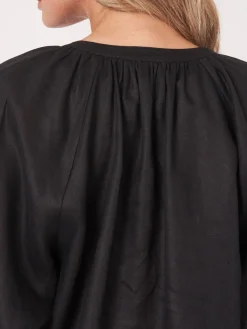 Geknopfte Leinenbluse Mit Puffarmeln
