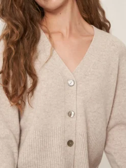 Kaschmir-Strickjacke Mit Geripptem V-Ausschnitt