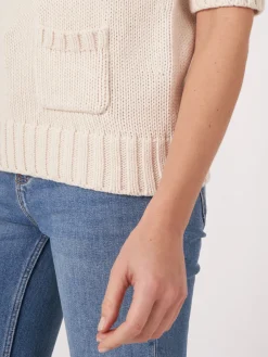 Kurzarm-Pullover Aus Größem Rippenstrick