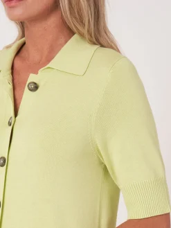 Kurzarm-Strickjacke Mit Rollkragen