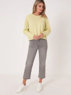 Kurzer Bio-Kaschmir-Raglan-Pullover