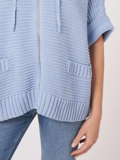Poncho Aus Baumwollstrick Mit Reisverschluss Und Größer Rippenstruktur