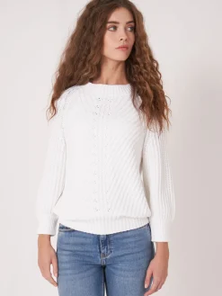 Pullover Aus Größem Rippenstrick Mit Kurzen Puffarmeln