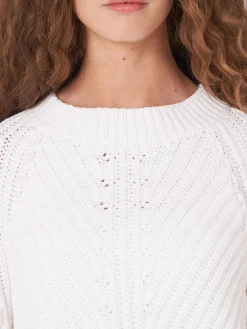 Pullover Aus Größem Rippenstrick Mit Kurzen Puffarmeln
