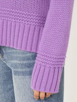 Pullover Mit Stehkragen Mit Geripptem Saum Und Strick-Details