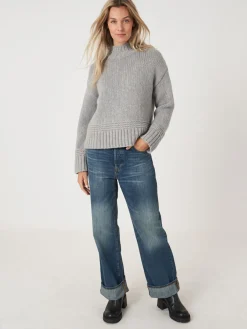 Pullover Mit Stehkragen Mit Geripptem Saum Und Strick-Details