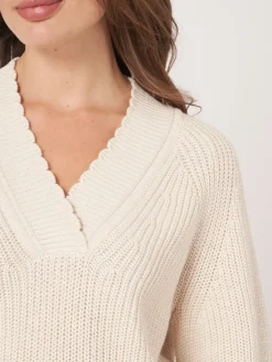 Pullover Mit V-Ausschnitt Aus Reinem Baumwoll-Rippstrick Mit Wellenkanten