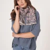 Quadratischer Schal Aus Modal-Kaschmir-Mischung Mit Blumenprint