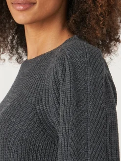 Rippstrick-Pullover Aus Merinowolle Mit Plissierten Schultern