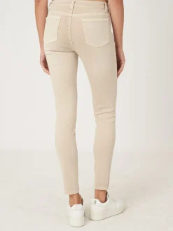 Straight-Cut Jeans