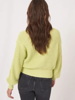 Strickjacke Aus Größem Rippenstrick Mit Puffarmeln