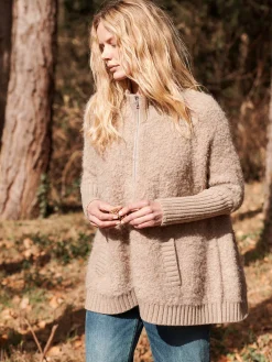 Strickjacke Aus Italienischem Garn Mit Reisverschluss Und Taschen
