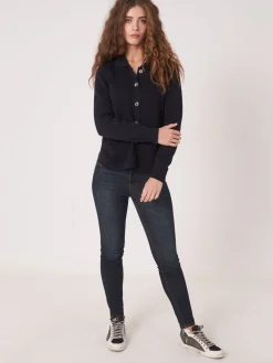 Strickjacke Mit Hemdkragen Und Taschen