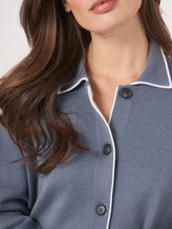 Strickjacke Mit Hemdkragen Und Kontrastierendem Saum