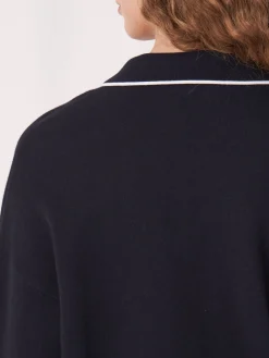 Strickjacke Mit Hemdkragen Und Kontrastierendem Saum