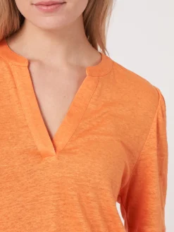 T-Shirt Mit Rundhalsausschnitt Und Schlitz Aus Leinen