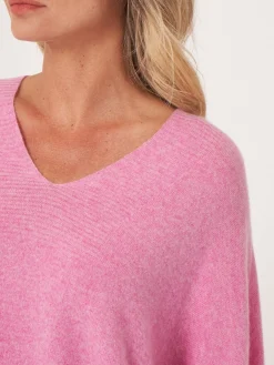 Ubergroser Armelloser Bio-Kaschmir-Pullover